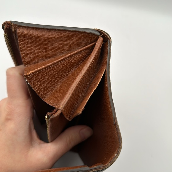 Louis Vuitton monogram wallet - Picture 12 of 12